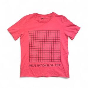 NWOT Neue Nationalgalerie Berlin Art Museum Boxy Salmon Graphic T-Shirt — XXS/XS